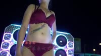 像个傻子 DJ九天 美女热舞汽车音响视频
