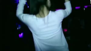 两个人的回忆一个人过 韩国FIX夜店美女跳舞DJ视频
